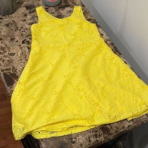 Girls yellow dress like new